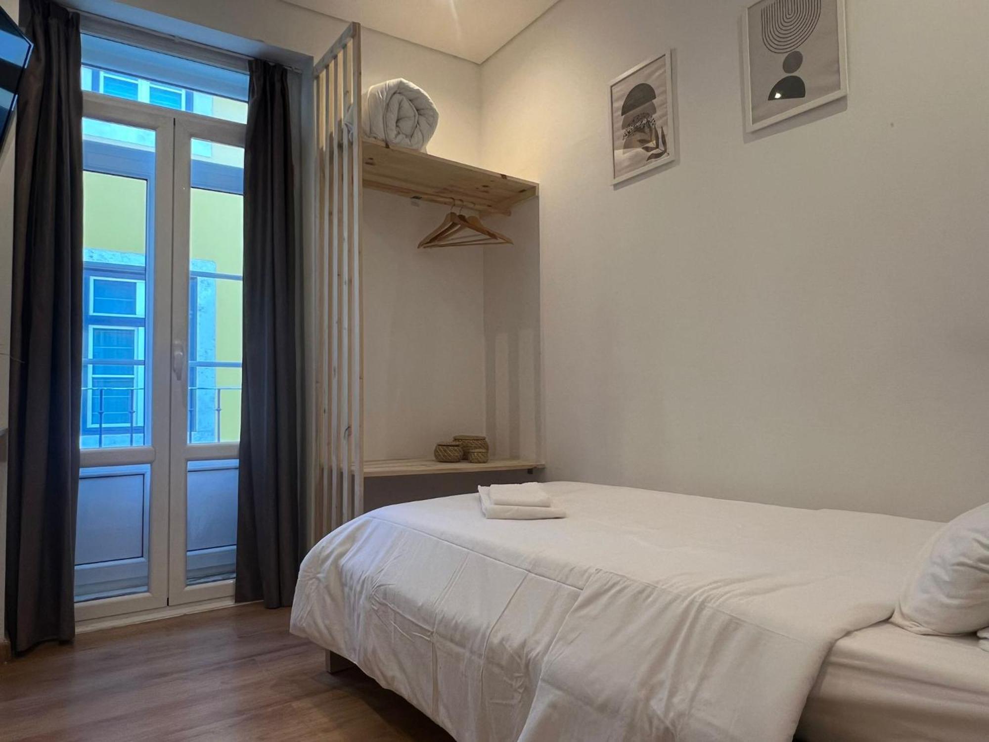 Bairro Alto Hostel Лиссабон Экстерьер фото